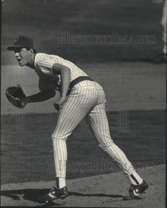 1987 Press Photo Milwaukee Brewers' relief pitcher Dan Plesac on the mound- Historic Images