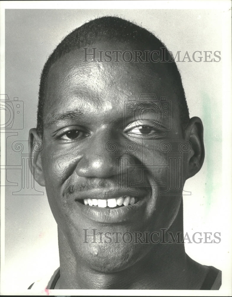 1989 Press Photo Smiling basketball player Terry Porter. - mjt14054- Historic Images