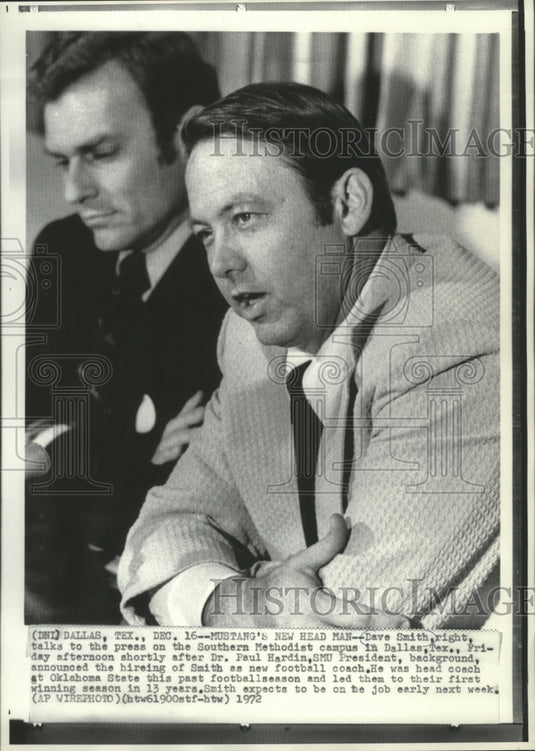 1972 Press Photo Texas-Dave Smith SMU football coach & President Paul Hardin- Historic Images