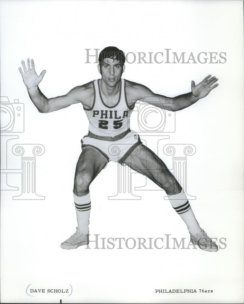 1970 Press Photo Dave Scholz, Philadelphia 76&#39;ers basketball player. - mjt14107- Historic Images