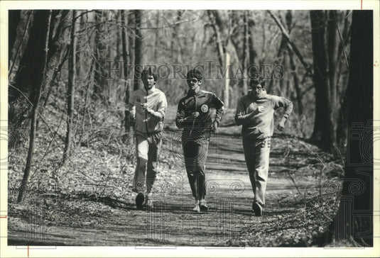 1981 Press Photo Race walkers go for a jaunt through the woods - mjt14303- Historic Images