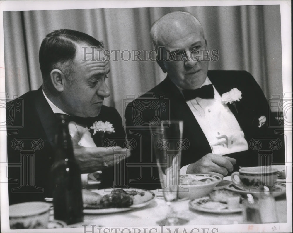 1956 Press Photo President Louis Perini of Braves &amp; Warren Giles, NBL President- Historic Images