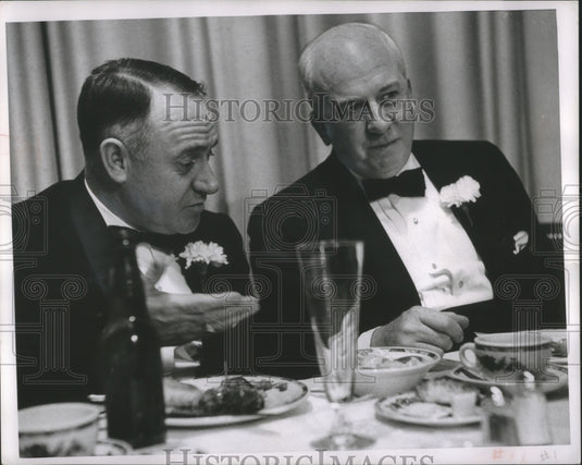 1956 Press Photo President Louis Perini of Braves & Warren Giles, NBL President- Historic Images
