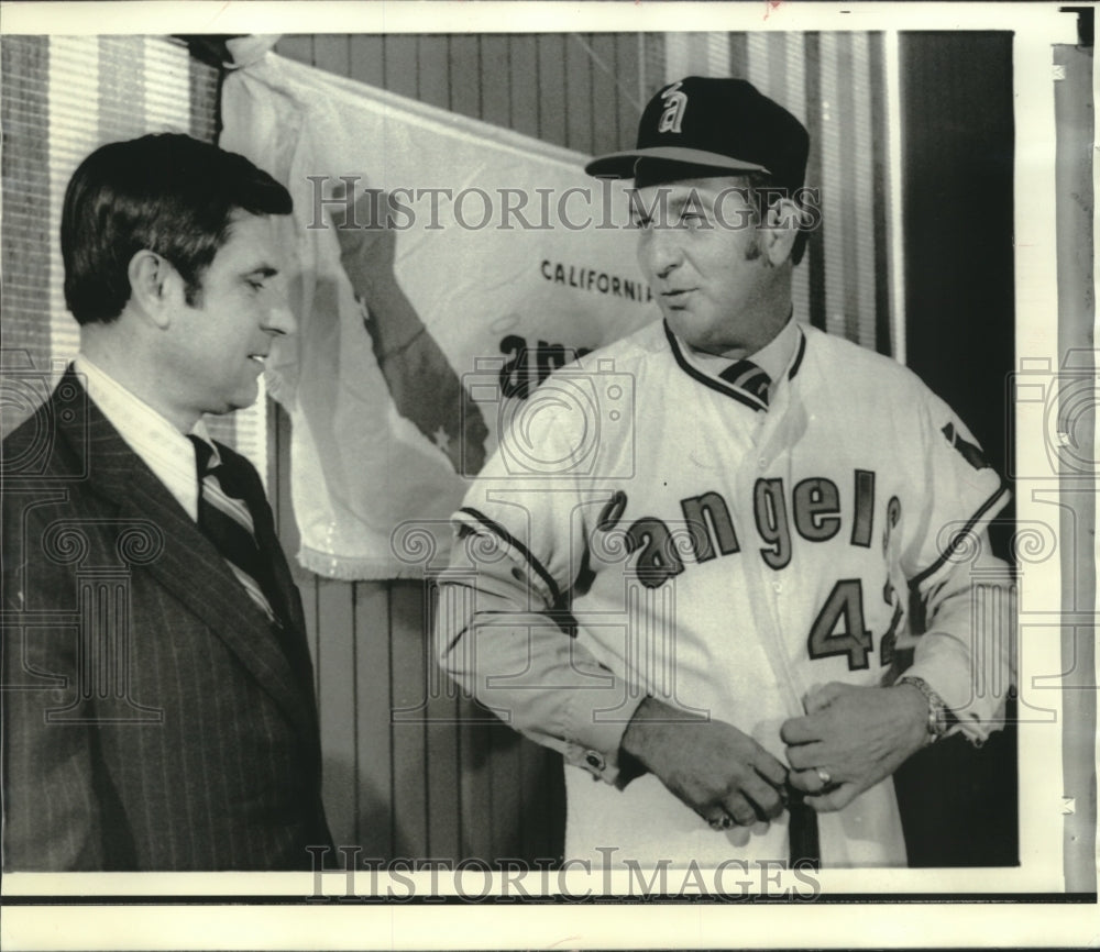 1971 Press Photo California Angels baseball managers Harry Balton &amp; Del Rice- Historic Images