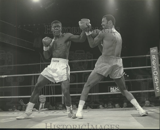 1987 Press Photo Boxer Anthony "Nightmare" Pearson vs. Khalif Shabazz- Historic Images