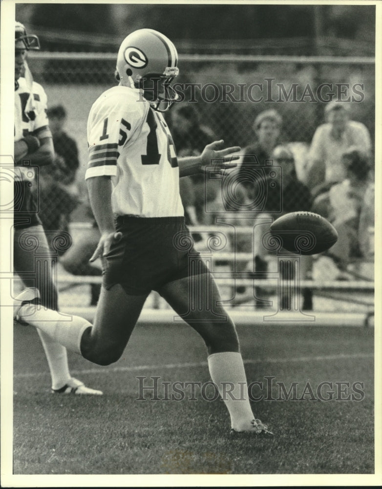 1981 Press Photo Green Bay Packers punter Ray Stachowicz during camp - mjt15259- Historic Images