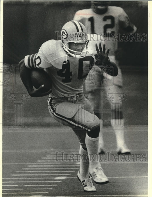1979 Press Photo Packers football player, Eddie Lee Ivery, runs with the ball- Historic Images