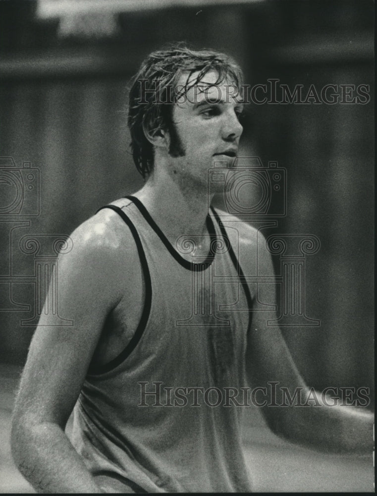 1974 Press Photo Basketball player Wayne Smith - mjt15476- Historic Images