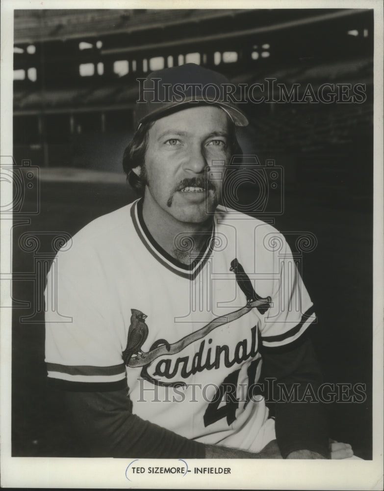 1974 Press Photo Saint Louis Cardinals infielder Ted Sizemore - mjt16629- Historic Images