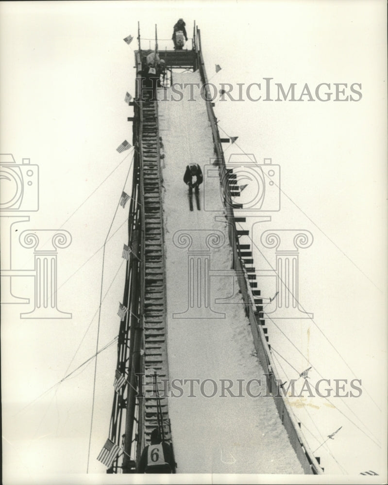 1962 Press Photo Skier Locked in the Icy Ruts Heads Quickly Down the Hill- Historic Images