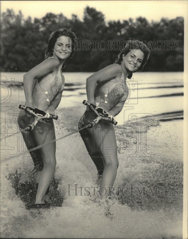 1984 Press Photo Tawn &amp; Britt Larsen, American Water-Ski Championship winners- Historic Images