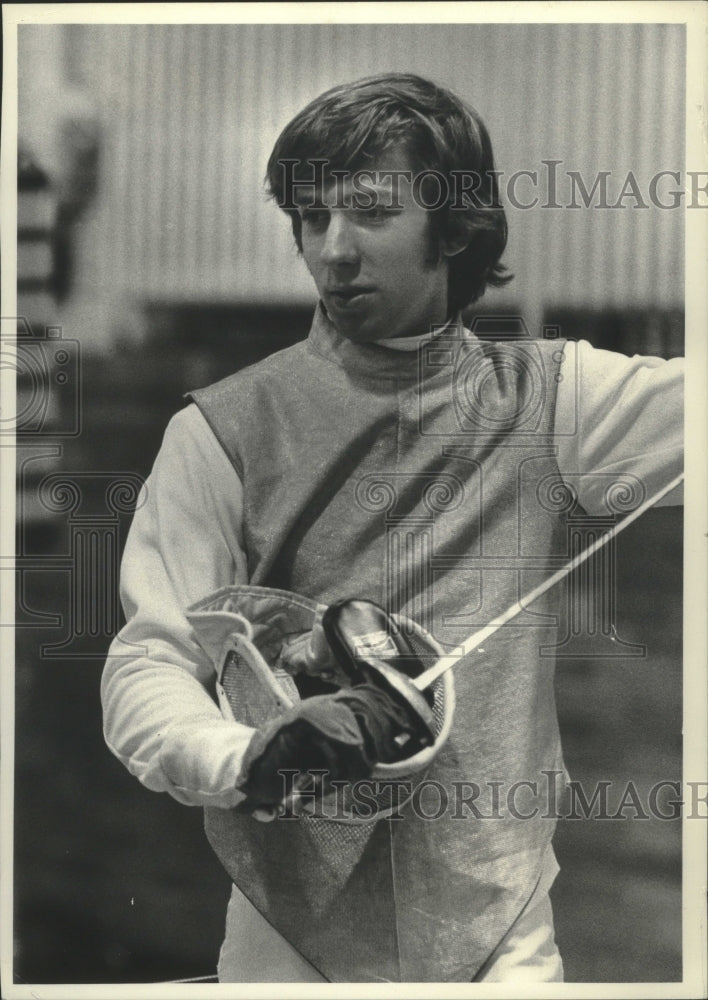 1973 Press Photo University of Wisconsin-Parkside fencer John Tank - mjt17181- Historic Images