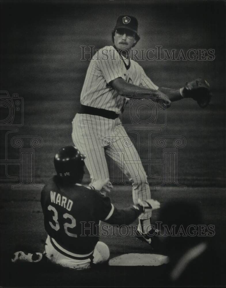 1984 Press Photo Milwaukee Brewers baseball player, Jim Gantner in action- Historic Images