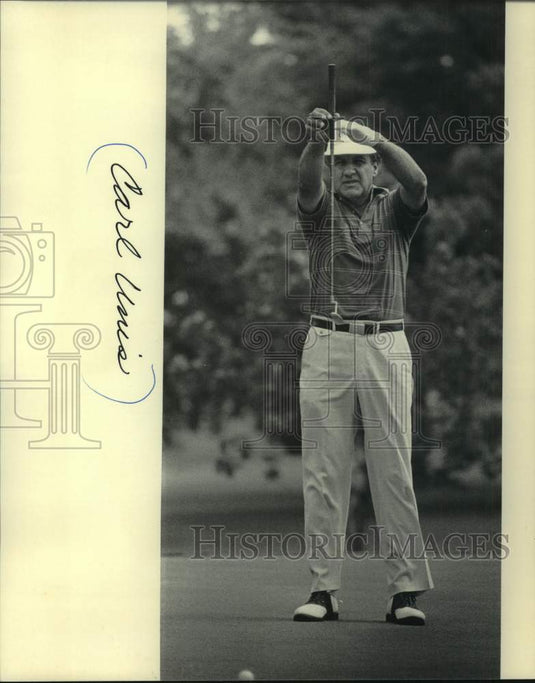 1986 Press Photo Carl Unis, golf pro on golf course. - mjt17325- Historic Images