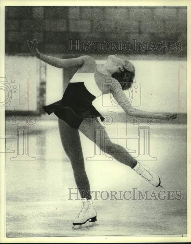 1981 Press Photo Ice Skater Rosalynn Sumners Of The United States Practicing- Historic Images