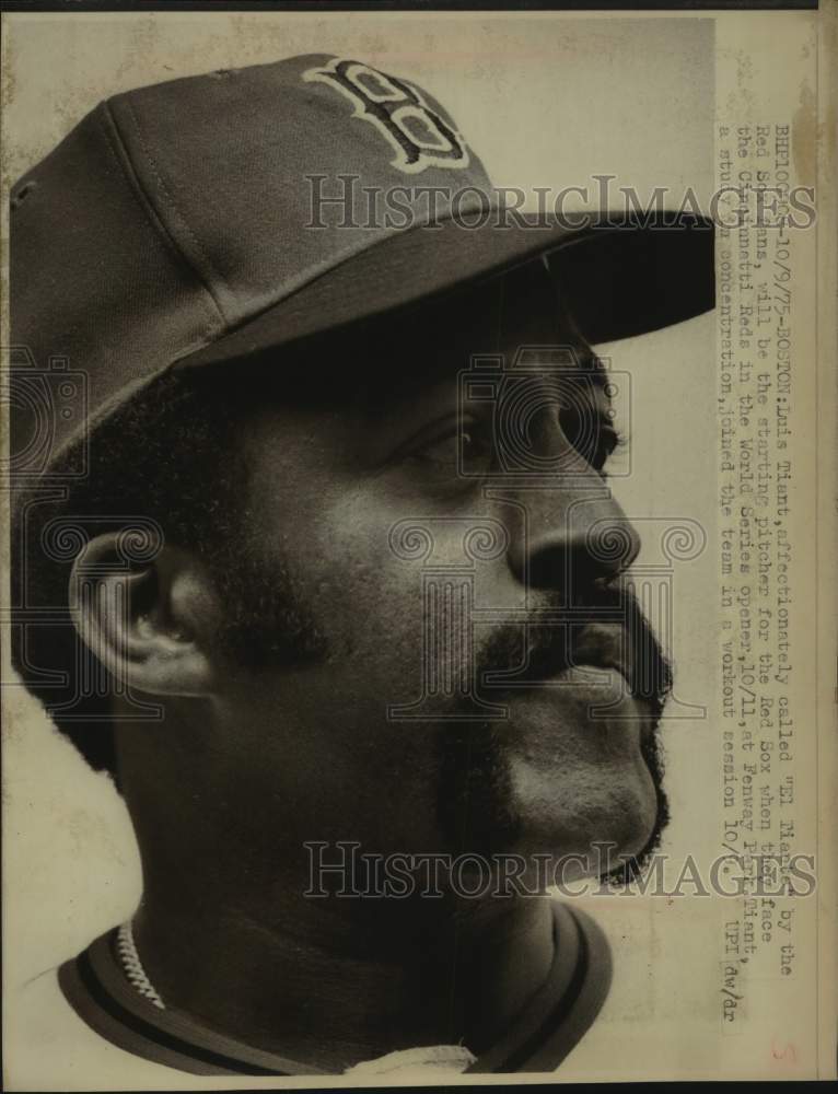 1975 Press Photo Luis Tiant, Boston Red Sox's pitcher. - mjt17951- Historic Images