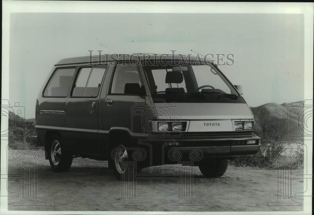 1983 Press Photo 1984 Toyota&#39;s new minivan, the Van Wagon - mjt19996- Historic Images