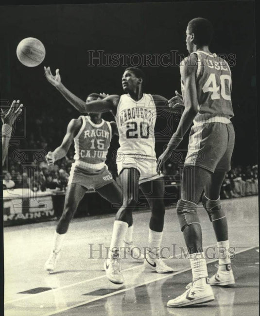 1982 Press Photo Marquette University basketball Mandy Johnson and others, Arena- Historic Images