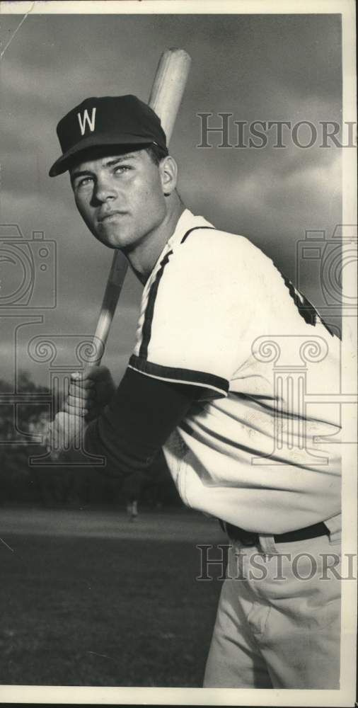 1964 Press Photo University of Wisconsin&#39;s hard swinging Fred (Rick) Reichardt.- Historic Images