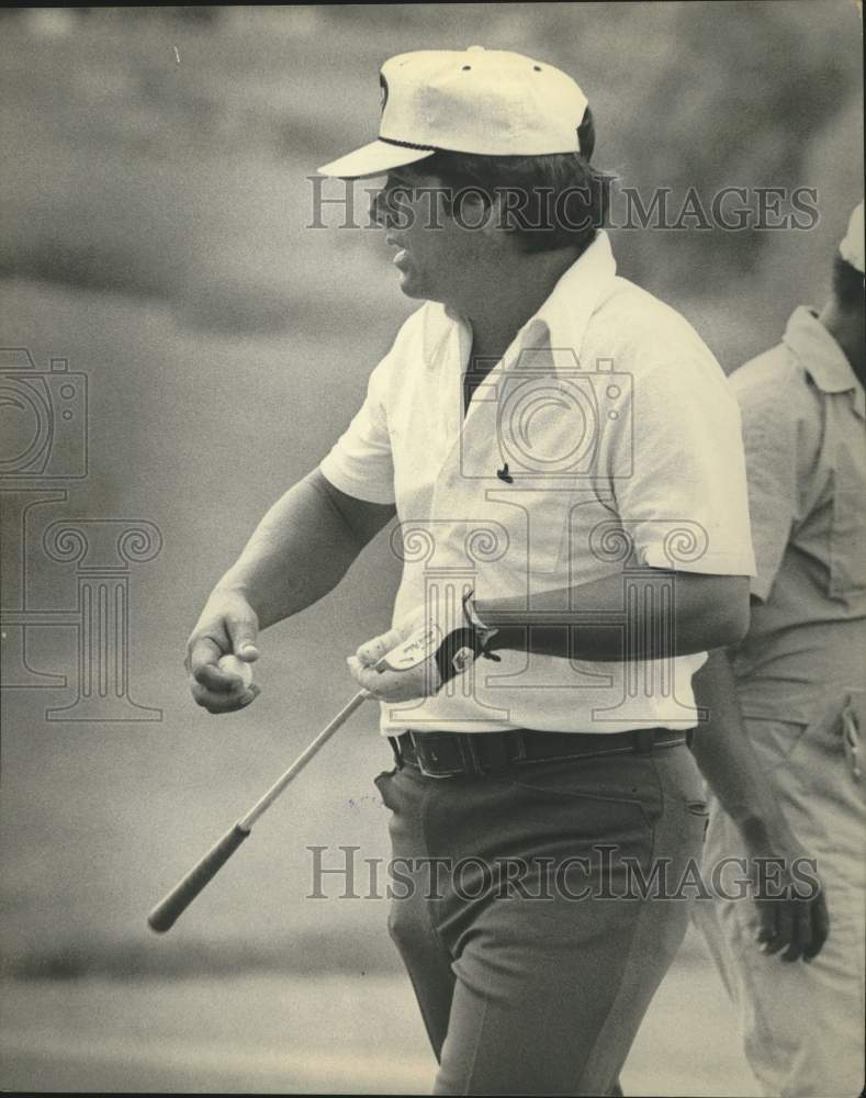 1974 Press Photo Golf pro Lee Trevino - mjt20477- Historic Images