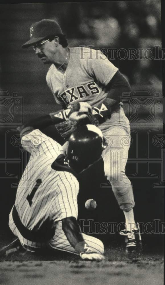 1985 Press Photo Brewers&#39; Riles Breaks Up Double Play Attempt by Texas&#39; Telleson- Historic Images