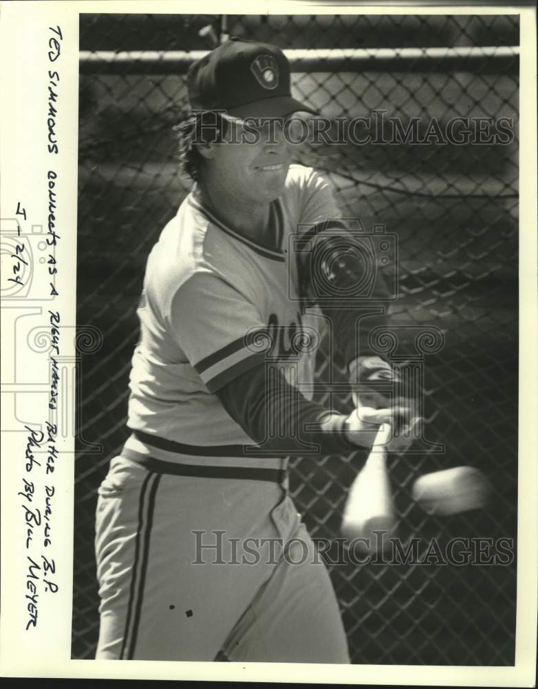 1982 Press Photo Brewers Ted Simmons connects during spring batting practice.- Historic Images