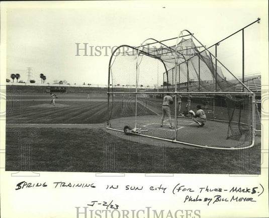 1982 Press Photo Baseball Spring Training For Brewers In Sun City, Arizona- Historic Images