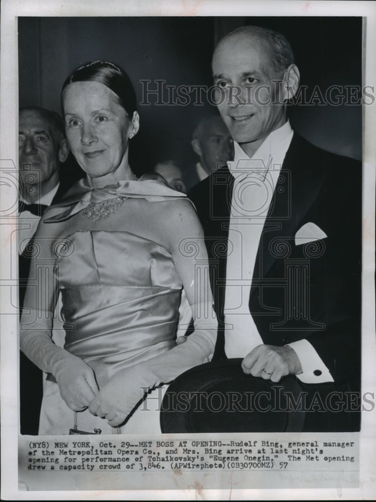 1957 Press Photo Rudolf Bing and his wife at Metropolitan Opera Co. in New York- Historic Images