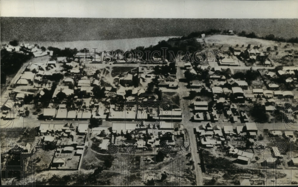 1942 Press Photo town of Darwin, Australia after being bombed by the Japanese- Historic Images