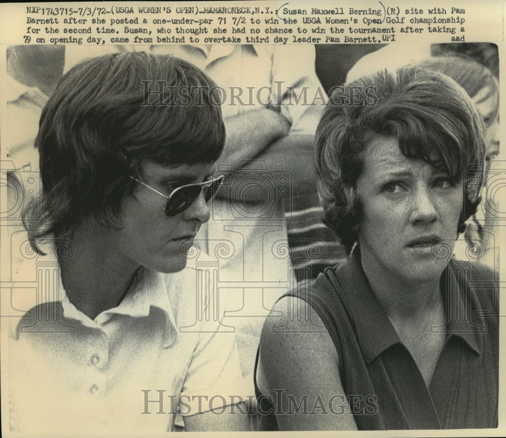 1972 Press Photo Susan Maxwell Berning and Pam Barnett after USGA championship- Historic Images