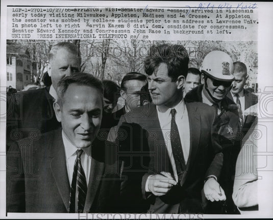 1966 Press Photo Senator Edward Kennedy and others in Appleton, Wisconsin.- Historic Images