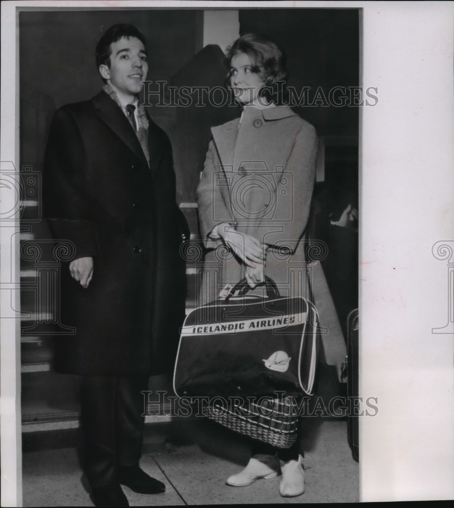 1956 Press Photo England-Soviet concert pianist Vladimir Ashkenazy &amp; wife Dodie- Historic Images