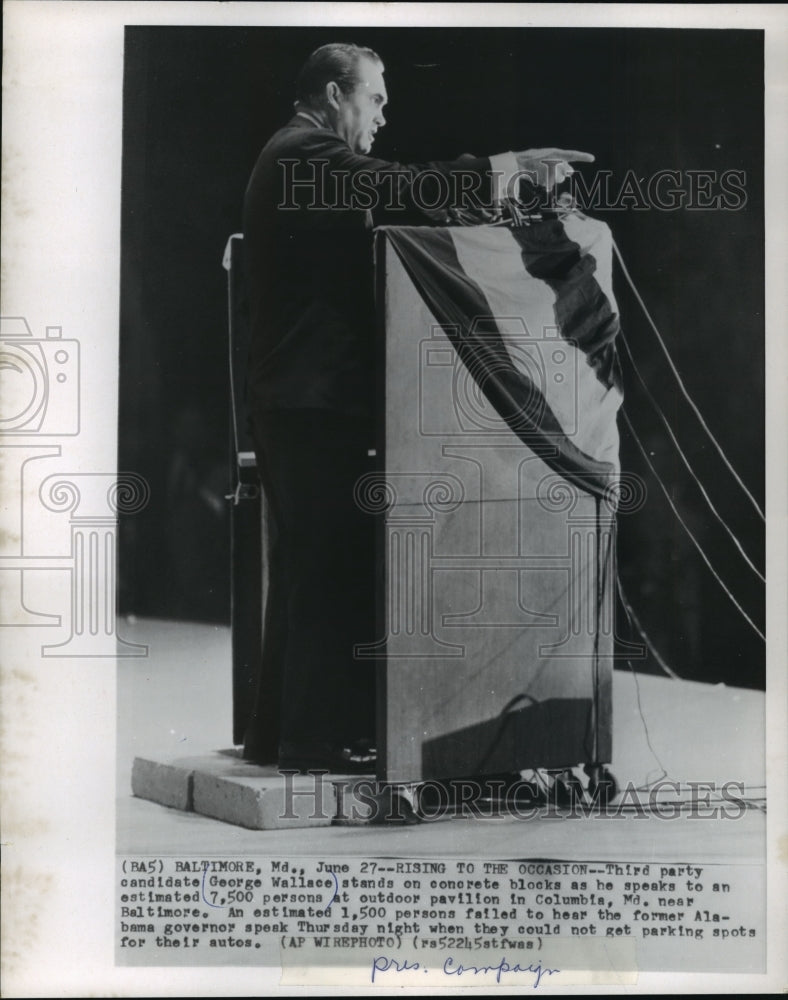 1968 Press Photo Candidate George Wallace stands on blocks, Columbia, MD- Historic Images