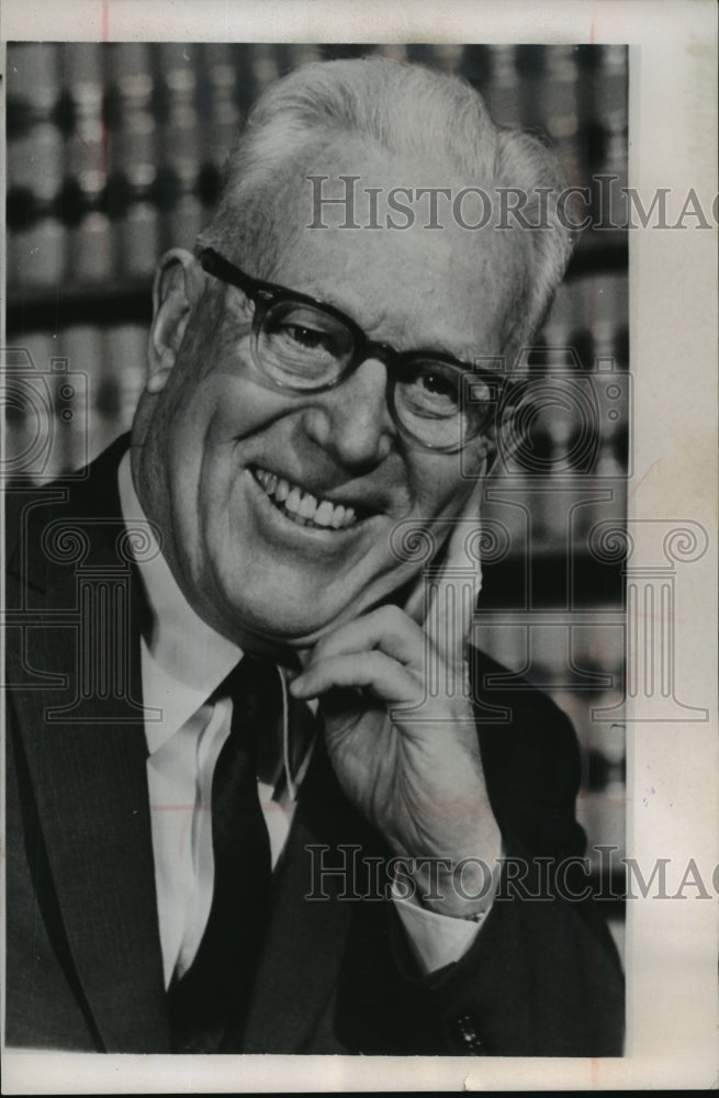 1966 Press Photo Chief Justice Earl Warren - mjw02862- Historic Images
