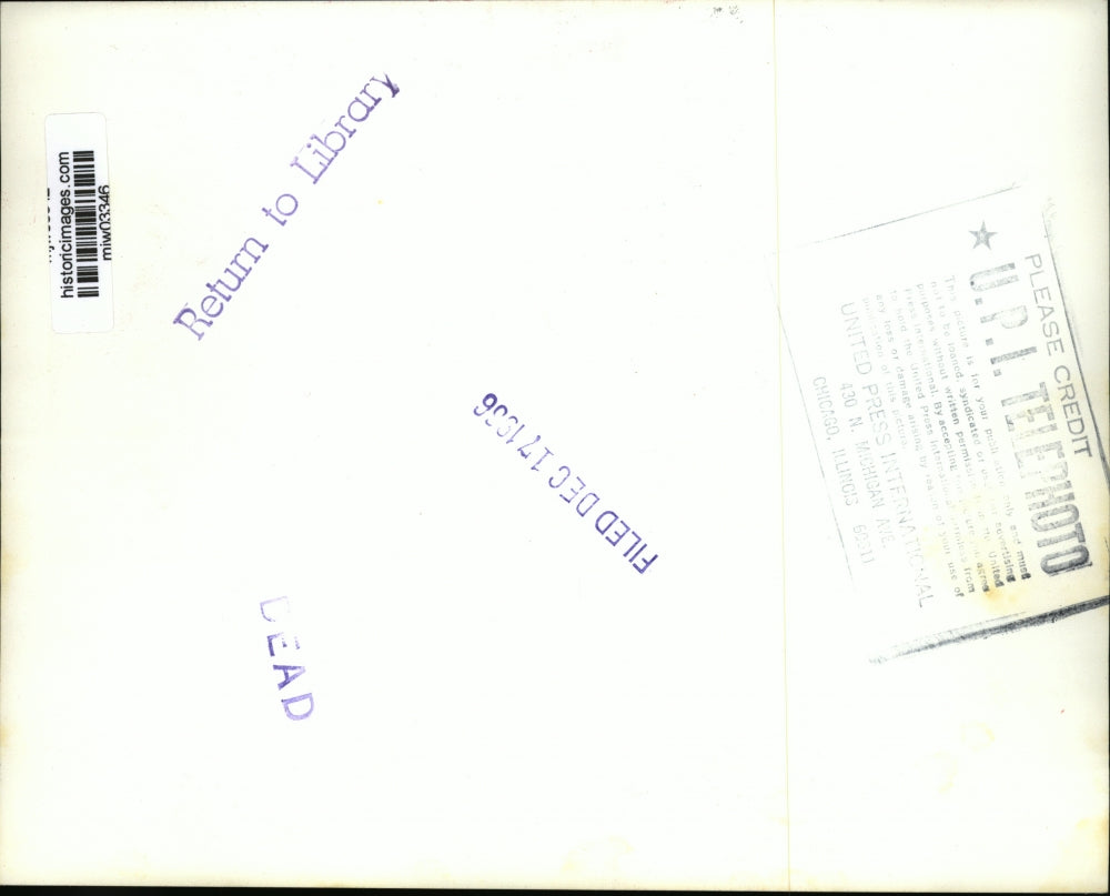 1966 Press Photo Milwaukee Mayor Henry Maier meets with Wisconsin Gov. Knowles