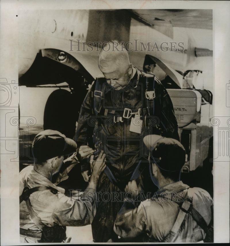 Load image into Gallery viewer, 1956 Press Photo Defense Secretary Charles Wilson strapped in a parachute, HI
