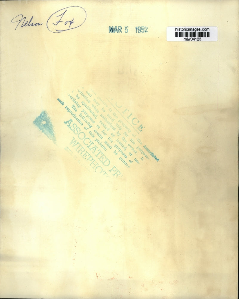 1952 Press Photo Nelson Fox & Chico Carrasquel joking at White Sox training camp