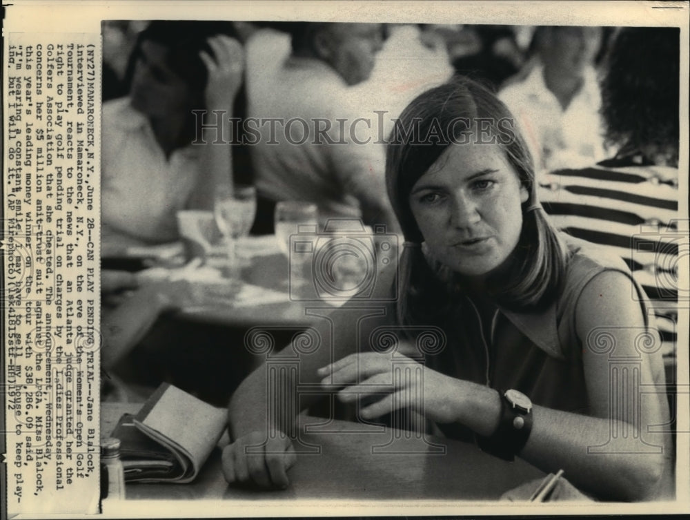 1972 Press Photo Jane Blalock is interviewed in Mamaroneck, New York - mjw04645- Historic Images