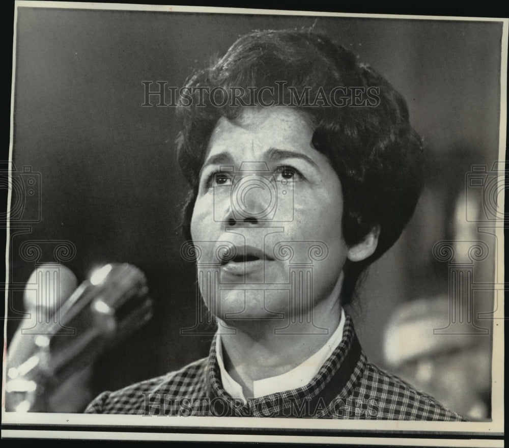 1971 Press Photo Romana Banuelos testifies before Senate Finance Committee- Historic Images