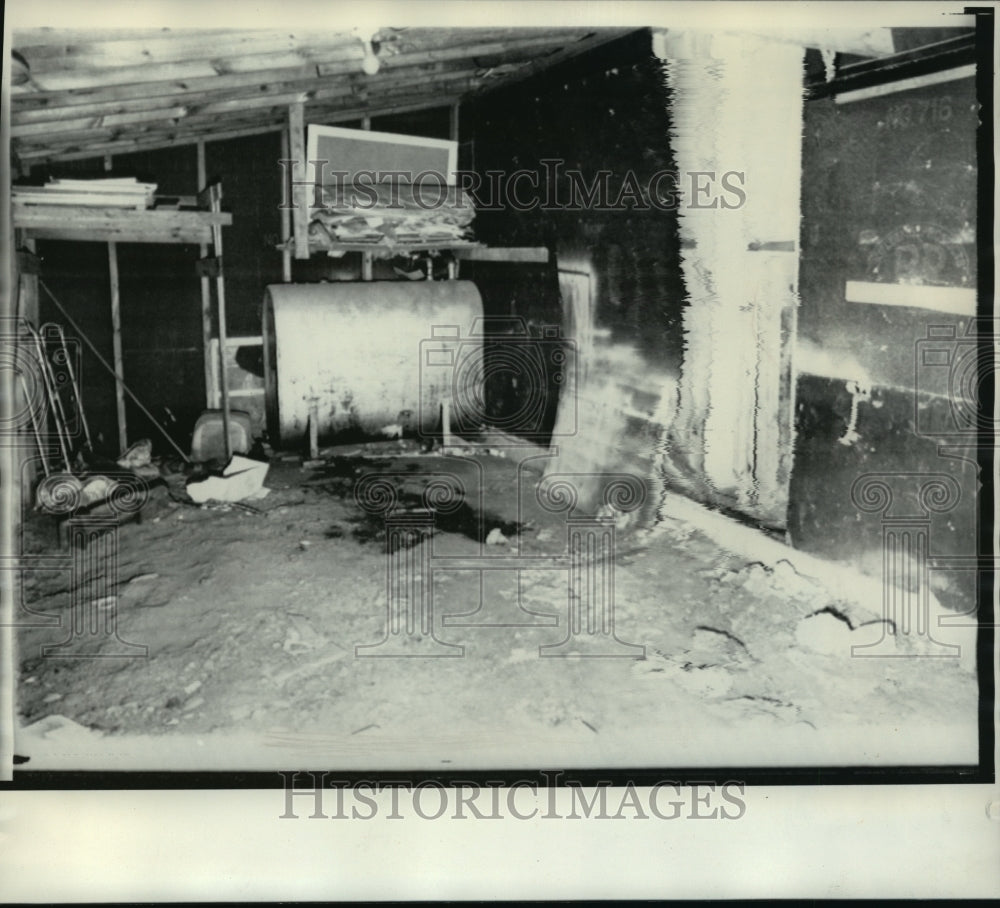 1970 Press Photo Quebec garage where Labor Minister Pierre Laporte was slain- Historic Images