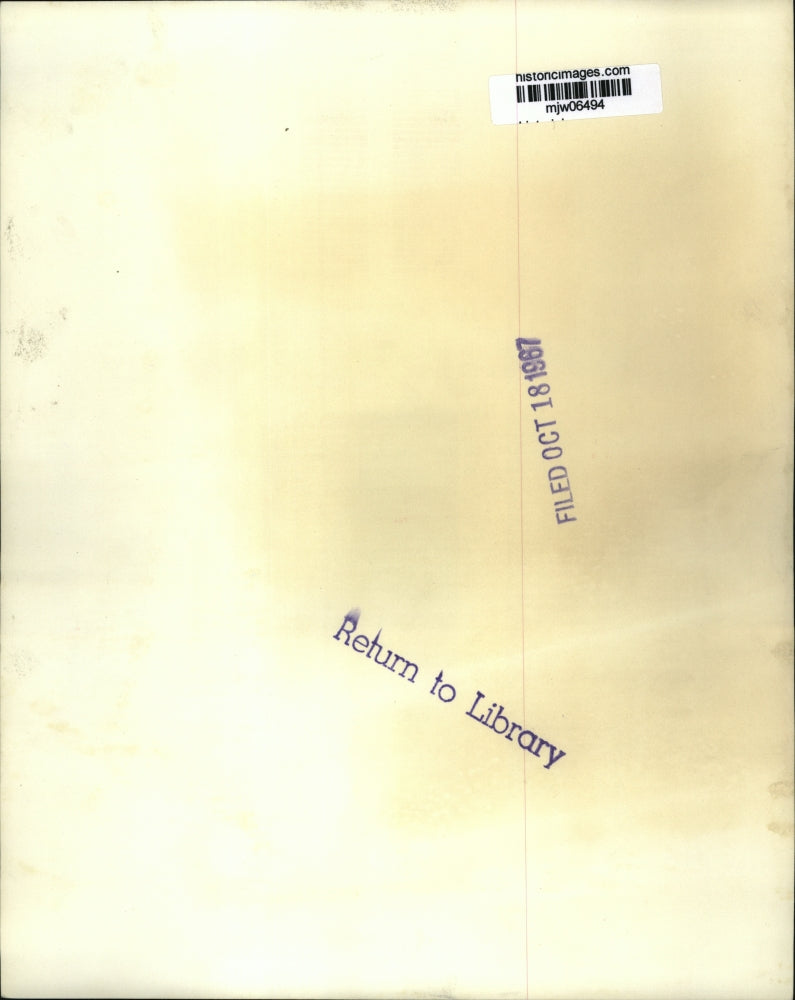 1967 Press Photo Reverend James Kavanaugh speaks to Notre Dame Student Assembly