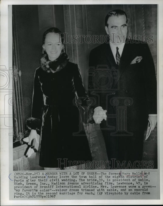 1967 Press Photo business executives Mary Wells & Harding Lawrence wed in Paris- Historic Images