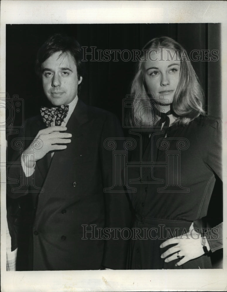 1974 Press Photo Peter Bogdanovich and Cybill Shepherd at reception in New York.- Historic Images