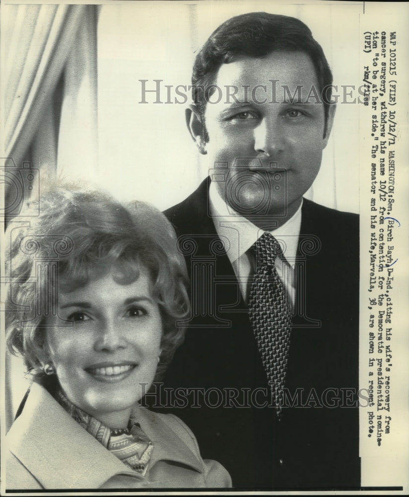 1971 Press Photo Sen. Birch Bayh and his wife Marvella - mjw06967- Historic Images