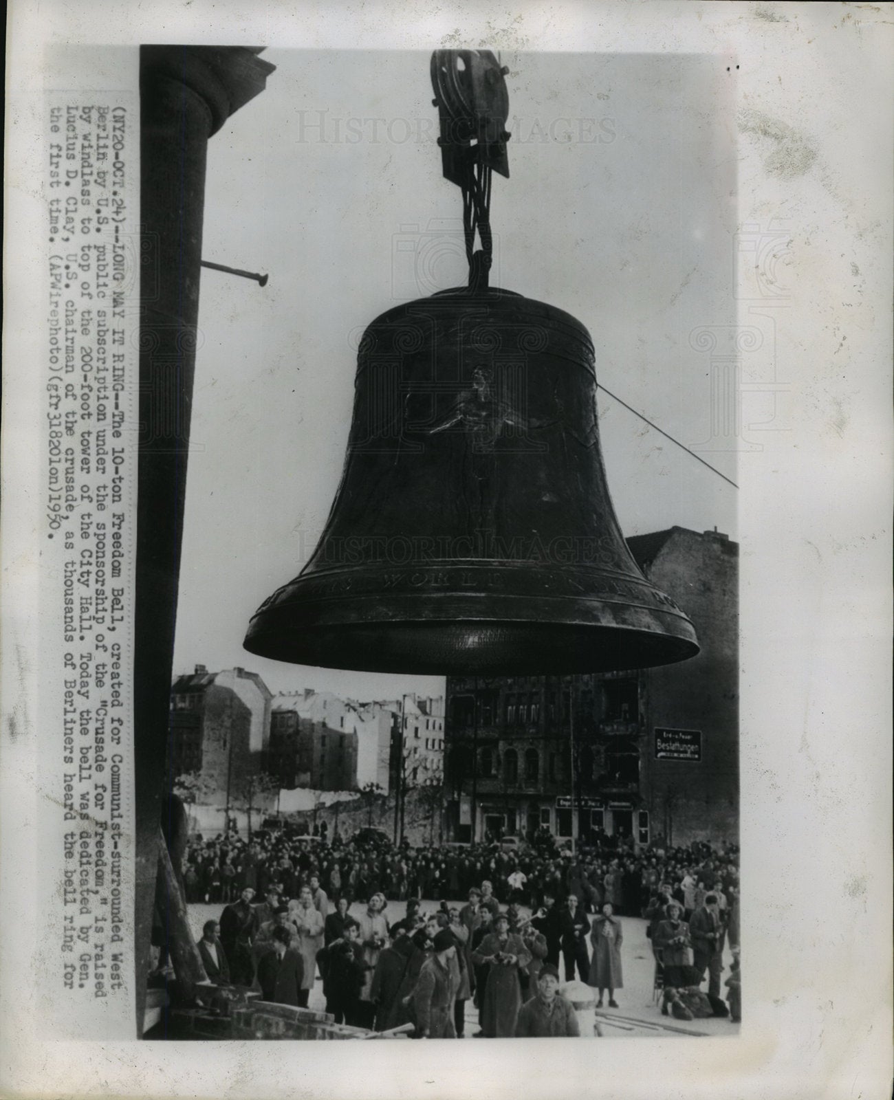 1950 Press Photo Freedom Bell by US public subscription, raised to City Hall top