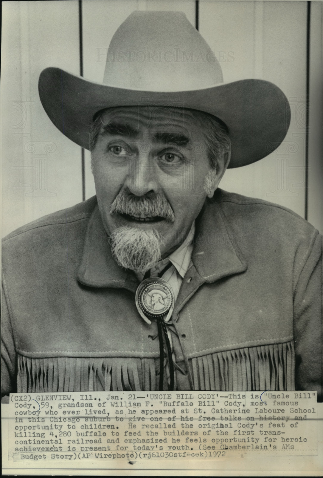 1972 Press Photo Uncle Bill Cody at St. Catherine Laboure School for free talks