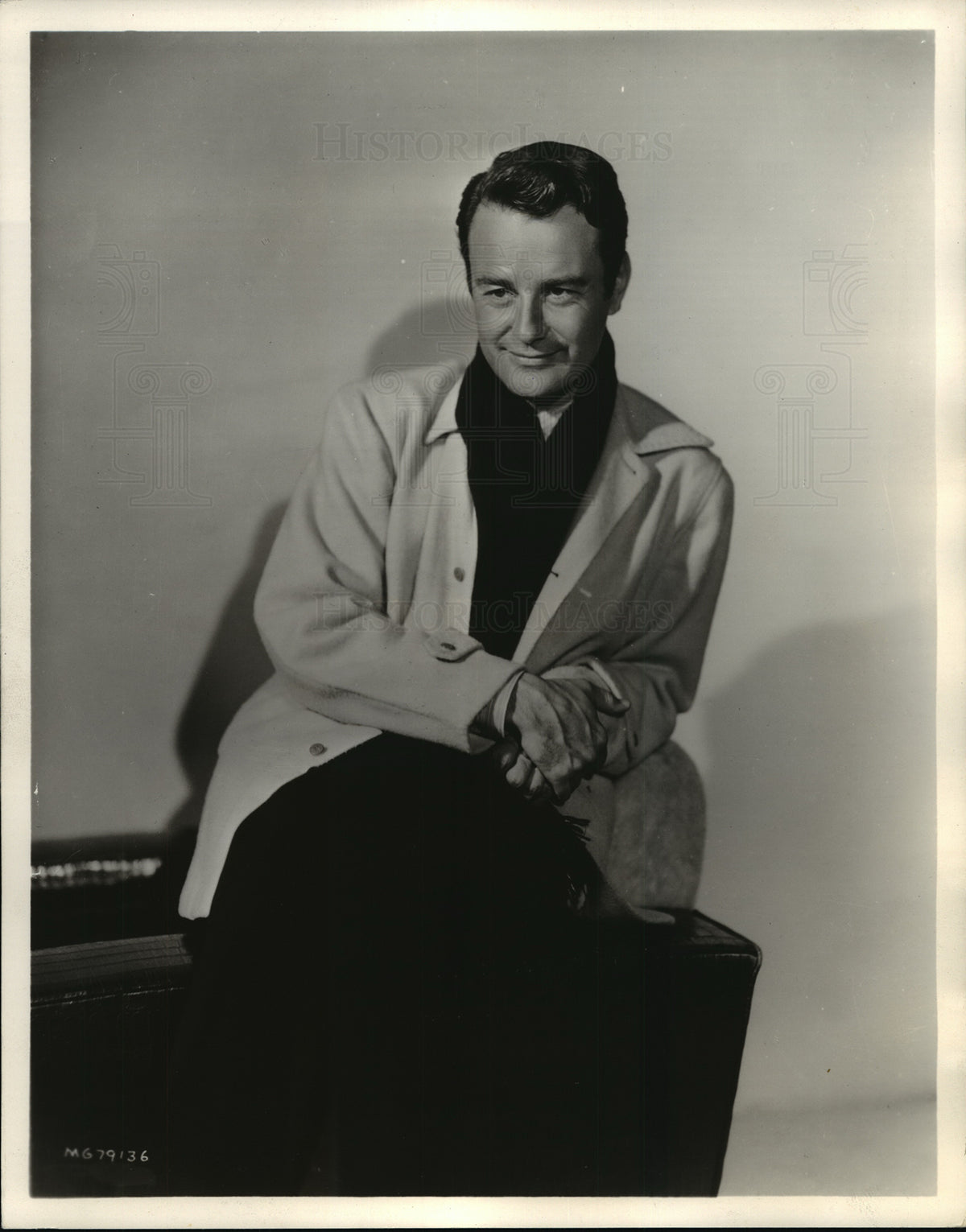 1941 Press Photo Lew Ayres noted for his role of Dr. Kildare in &quot;Dr. Kildare&quot;- Historic Images