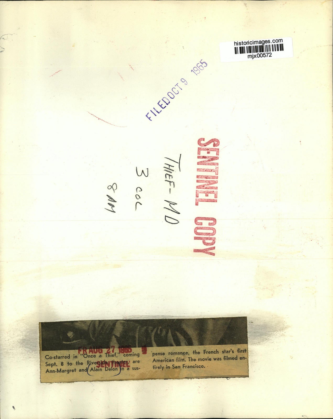 1965 Press Photo Ann-Margaret and Alain Delon in Once a Thief - mjx00572