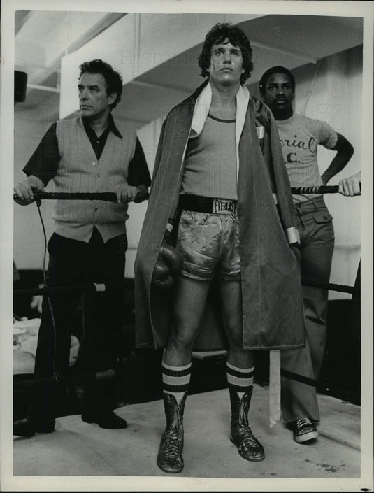 1973 Press Photo Tom Berenger & others star in Flesh and Blood - mjx01011