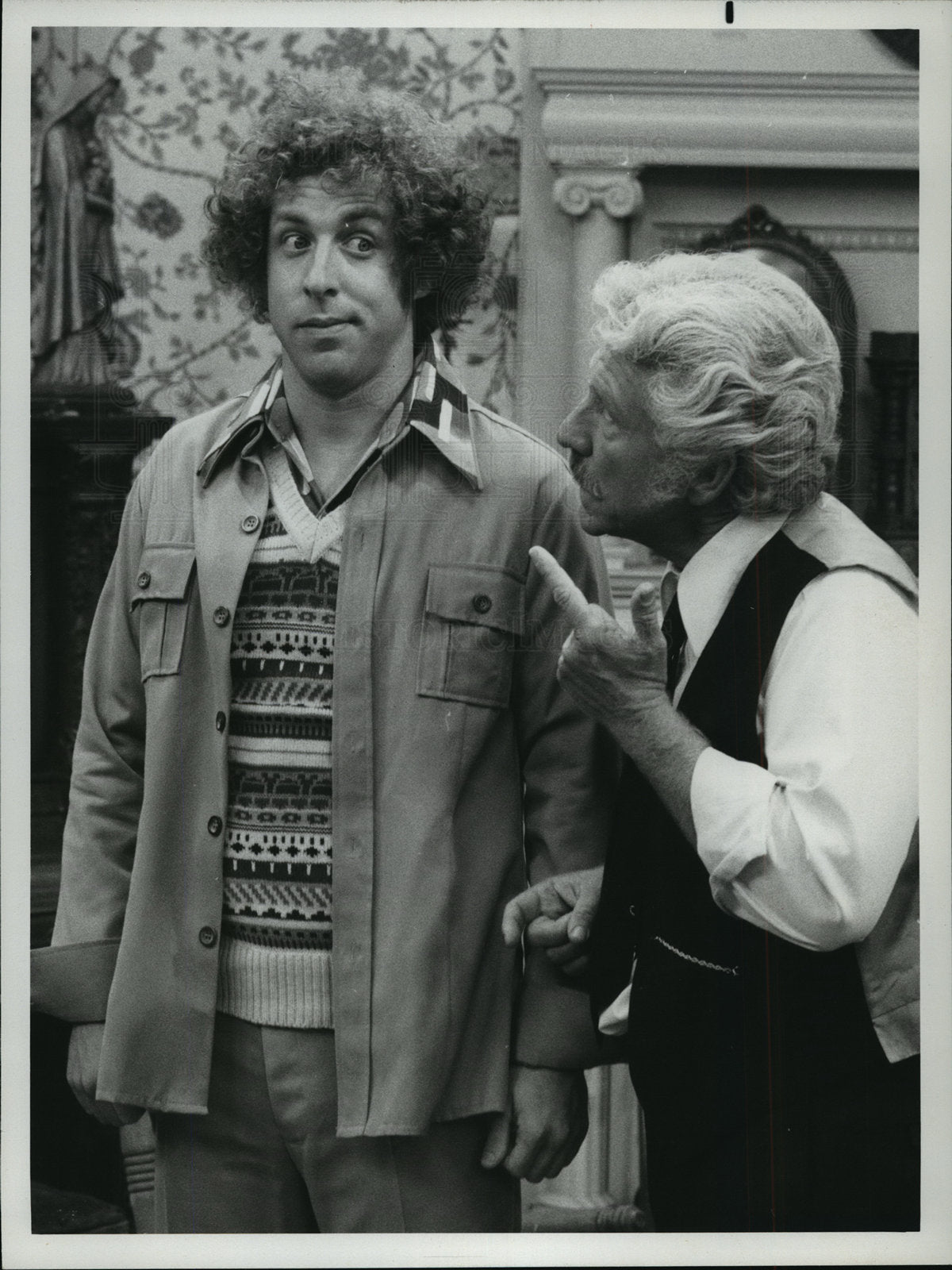 1976 Press Photo Joe Sirola & Sal Viscuso in comedy episode of The Montefuscos